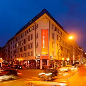 easyhotel-berlin-hackescher-markt.find-berlin-hotels.com/