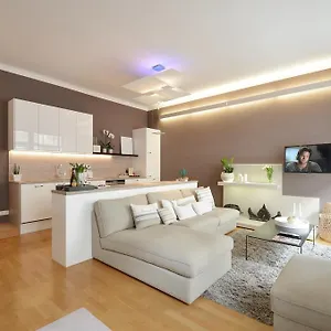 Asante Apartment Munich